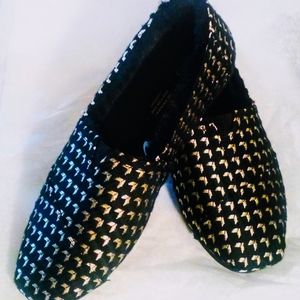 TOMS Shoes Alpargata Black w/ Gold Geo Pattern